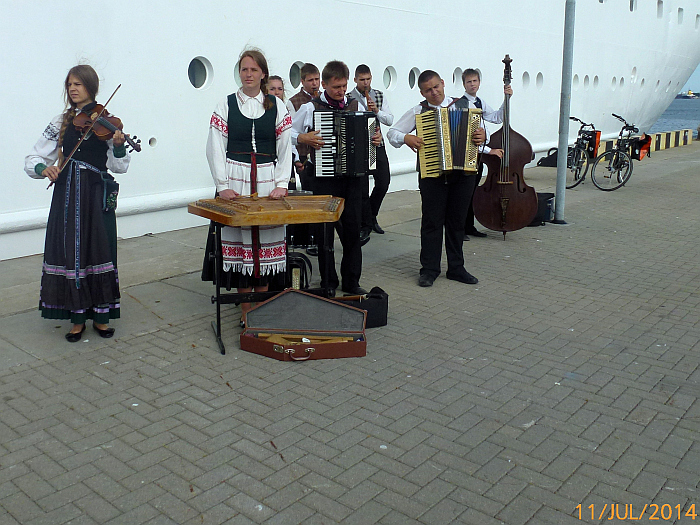 In Klaipeda (Memel) erwartet ...