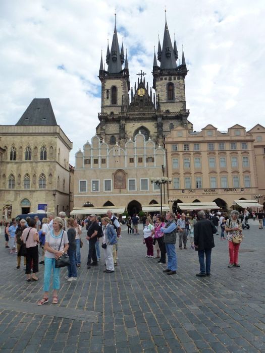 Die ehrwürdige Teynkirche ...