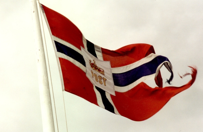 HURTIGRUTEN …