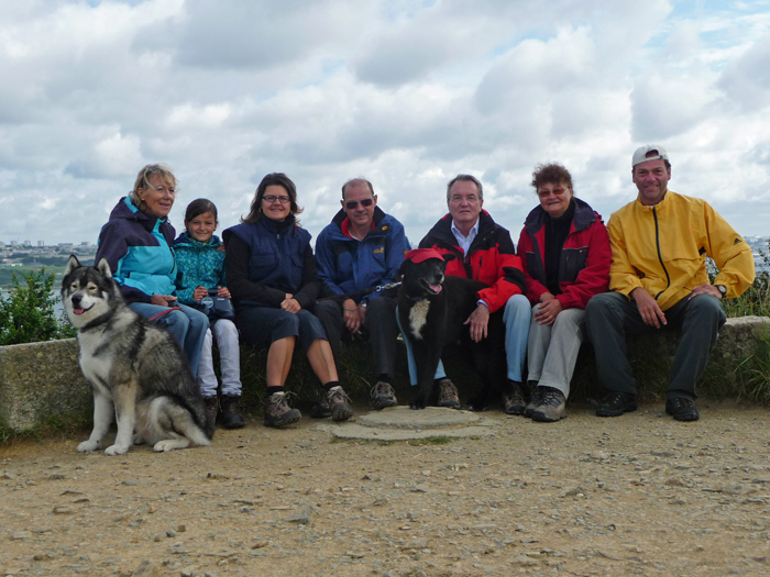 Das ist unsere Truppe, …